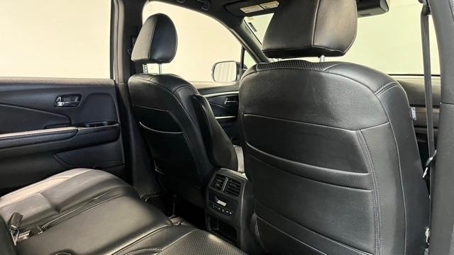 used 2022 Honda Pilot car, priced at $27,450