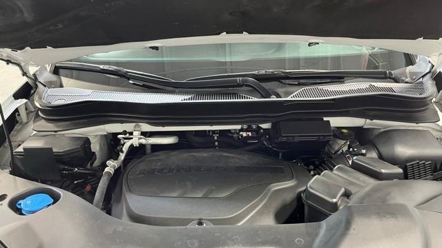 used 2022 Honda Pilot car, priced at $27,450