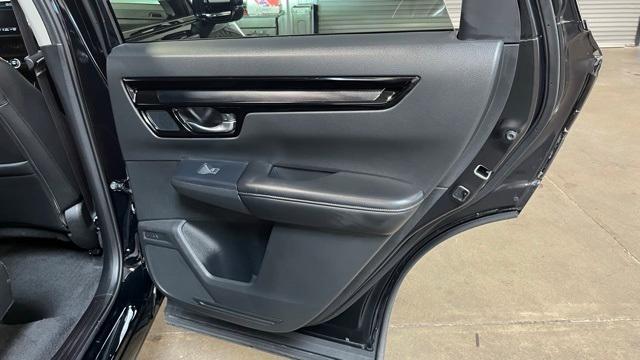 used 2025 Honda CR-V car, priced at $32,500