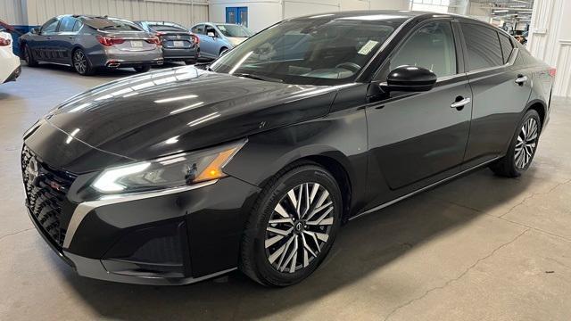 used 2023 Nissan Altima car, priced at $20,000