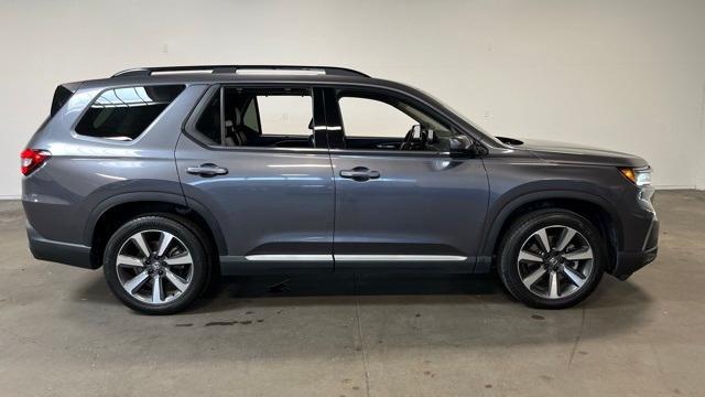 used 2024 Honda Pilot car, priced at $45,000