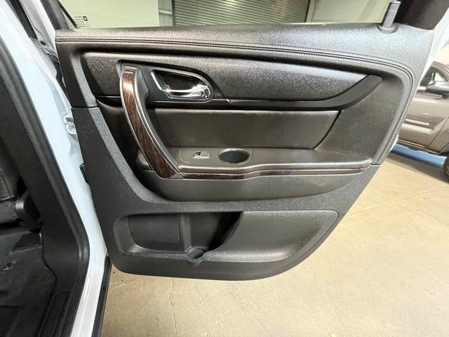 used 2016 Chevrolet Traverse car, priced at $9,993