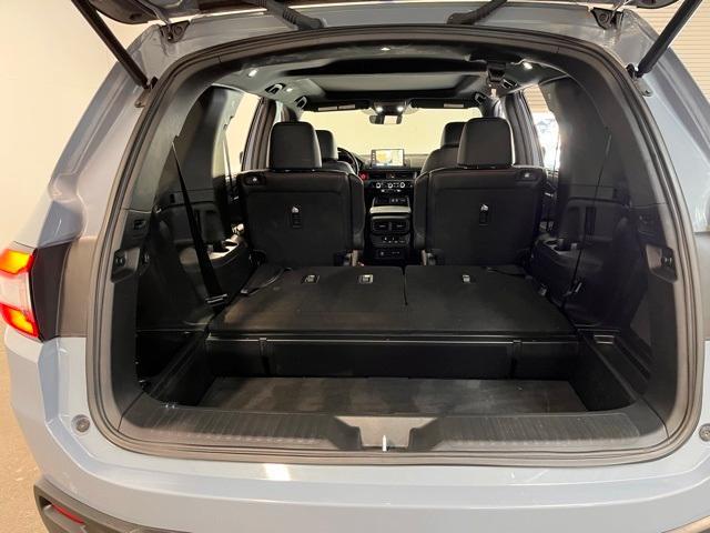 used 2025 Honda Pilot car, priced at $43,943