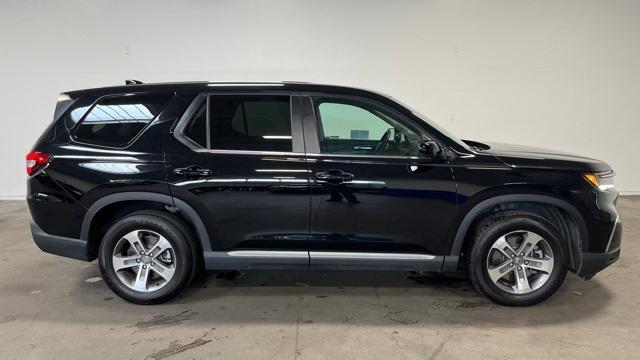 used 2023 Honda Pilot car, priced at $37,916