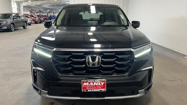 used 2023 Honda Pilot car, priced at $37,916