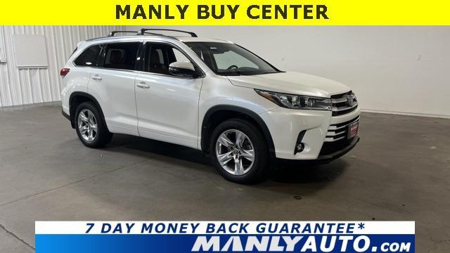 used 2019 Toyota Highlander car, priced at $28,983