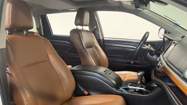 used 2019 Toyota Highlander car, priced at $28,983