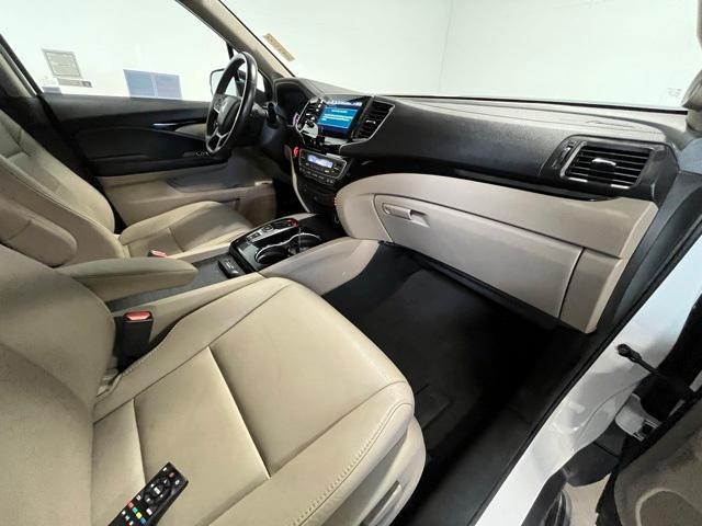 used 2022 Honda Pilot car, priced at $35,335