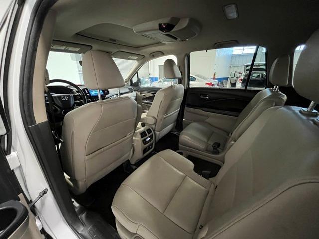 used 2022 Honda Pilot car, priced at $35,335