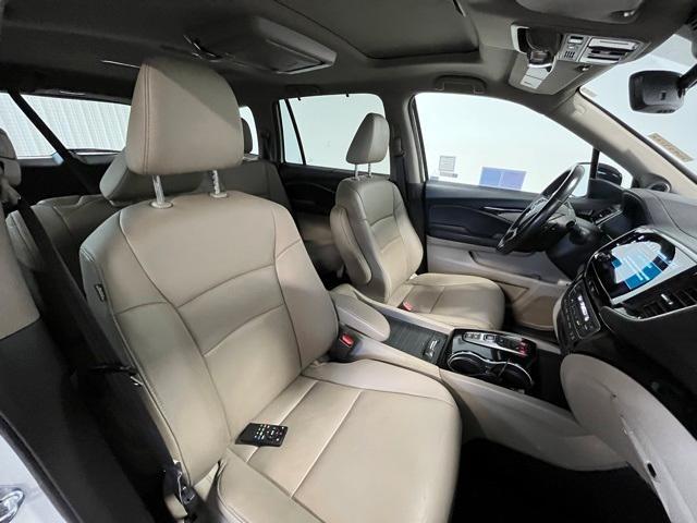 used 2022 Honda Pilot car, priced at $35,335