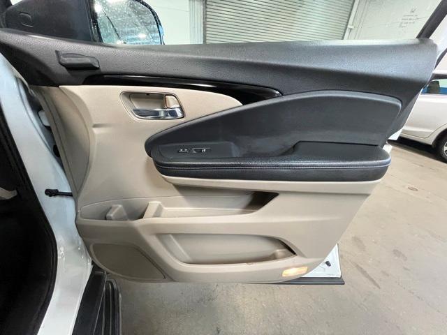 used 2022 Honda Pilot car, priced at $35,335