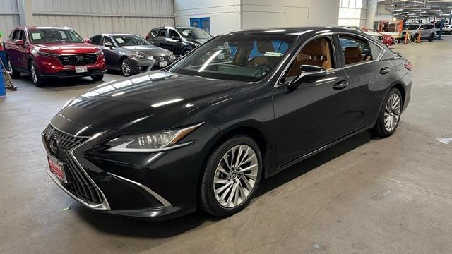 used 2022 Lexus ES 350 car, priced at $40,907