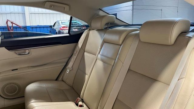 used 2015 Lexus ES 350 car, priced at $16,995