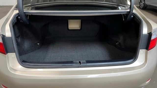 used 2015 Lexus ES 350 car, priced at $16,995