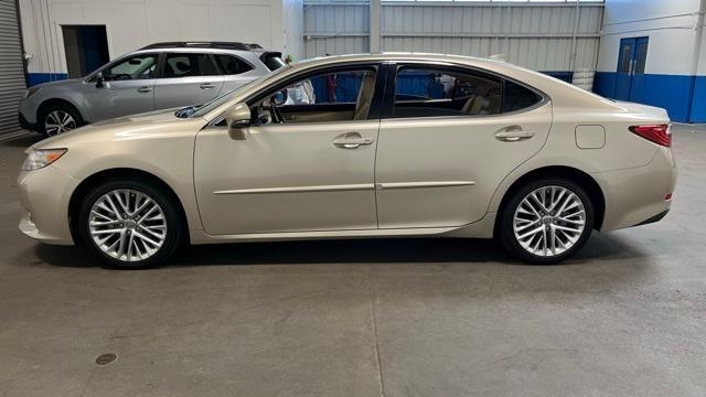 used 2015 Lexus ES 350 car, priced at $16,995