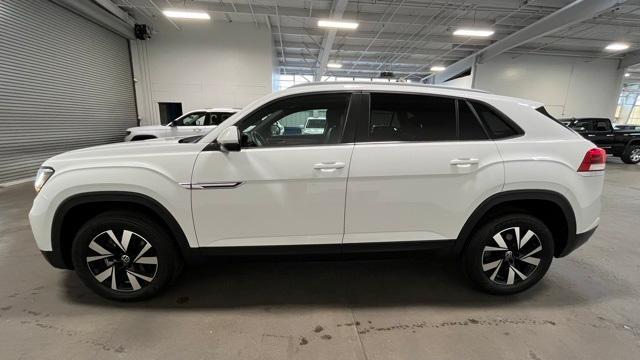 used 2021 Volkswagen Atlas Cross Sport car, priced at $23,526