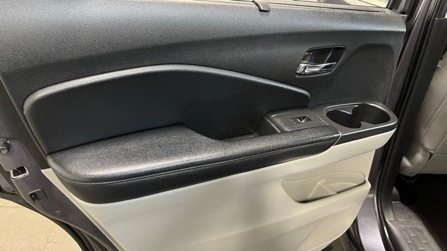 used 2020 Honda Pilot car, priced at $27,700