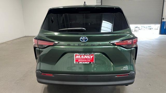 used 2022 Toyota Sienna car, priced at $36,962