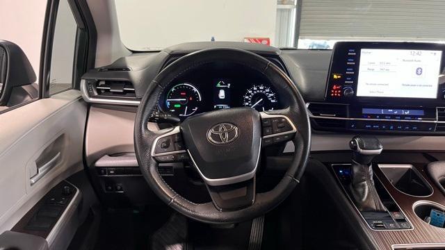 used 2022 Toyota Sienna car, priced at $36,962