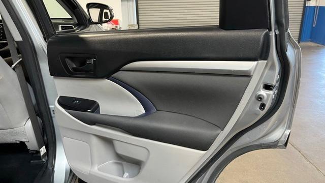used 2017 Toyota Highlander car, priced at $23,500