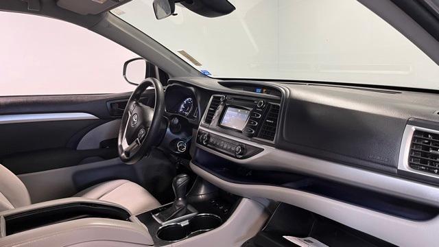 used 2017 Toyota Highlander car, priced at $23,500