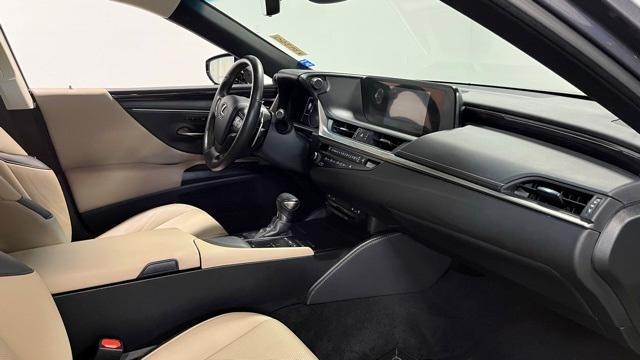 used 2020 Lexus ES 350 car, priced at $27,957