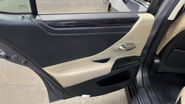 used 2020 Lexus ES 350 car, priced at $27,957