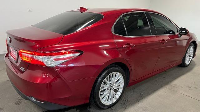 used 2020 Toyota Camry Hybrid car, priced at $26,586