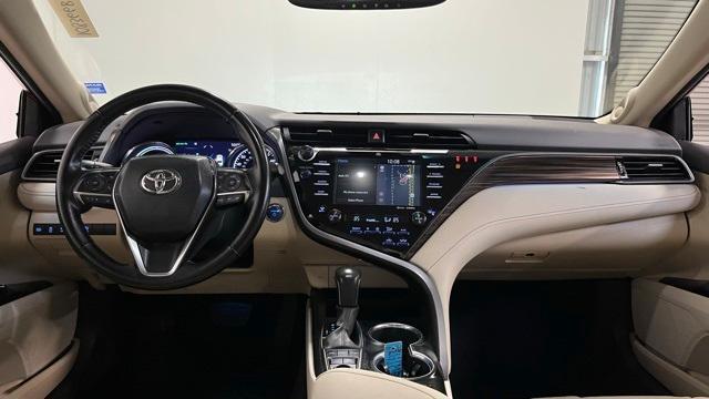 used 2020 Toyota Camry Hybrid car, priced at $26,586