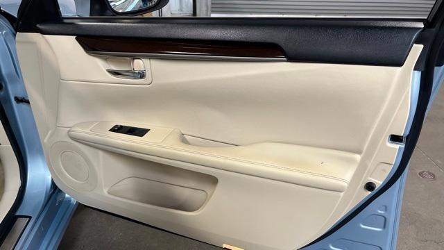 used 2013 Lexus ES 350 car, priced at $14,791