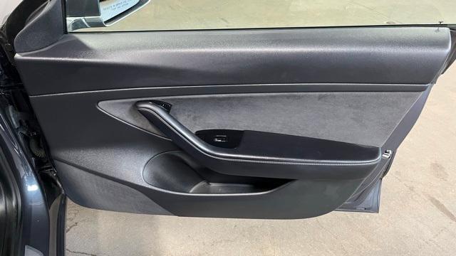 used 2020 Tesla Model 3 car, priced at $21,000