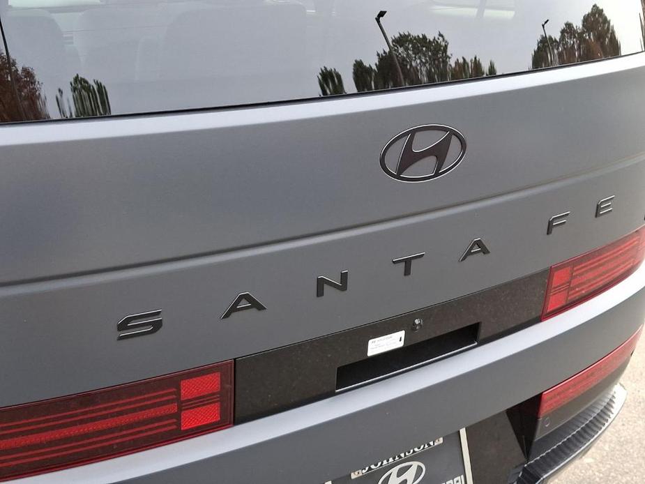 new 2025 Hyundai Santa Fe HEV car, priced at $48,975