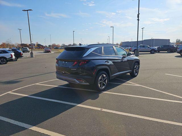 new 2026 Hyundai TUCSON Hybrid car, priced at $32,970