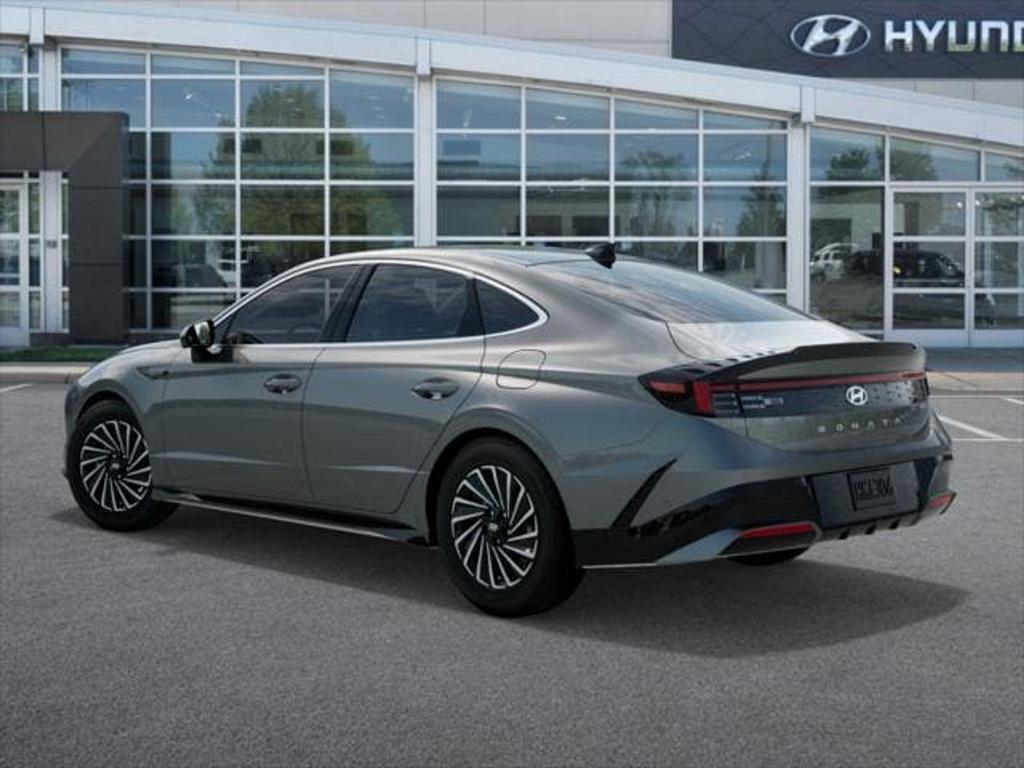 new 2025 Hyundai Sonata Hybrid car, priced at $38,090