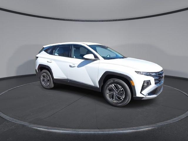 new 2026 Hyundai TUCSON Hybrid car, priced at $32,375