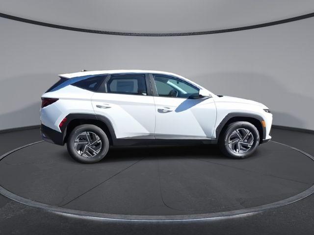 new 2026 Hyundai TUCSON Hybrid car, priced at $32,375