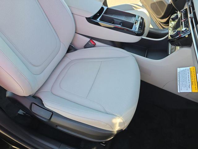 new 2026 Hyundai TUCSON Hybrid car, priced at $33,725