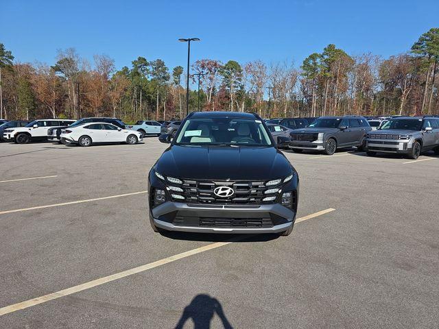 new 2026 Hyundai TUCSON Hybrid car, priced at $33,725
