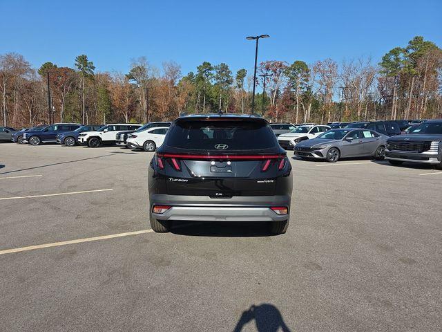 new 2026 Hyundai TUCSON Hybrid car, priced at $33,725