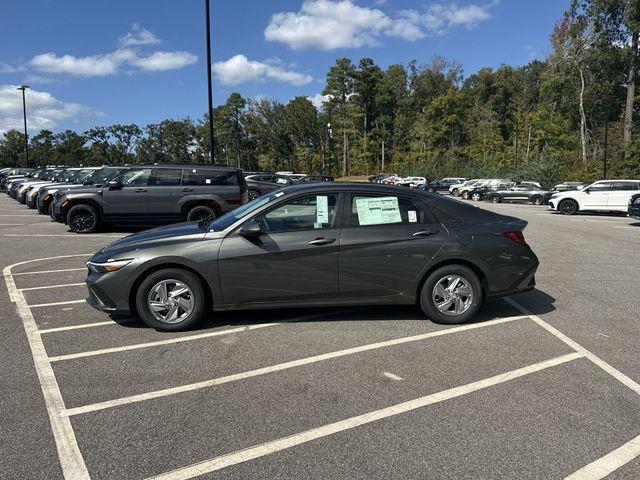 new 2025 Hyundai Elantra car, priced at $23,200