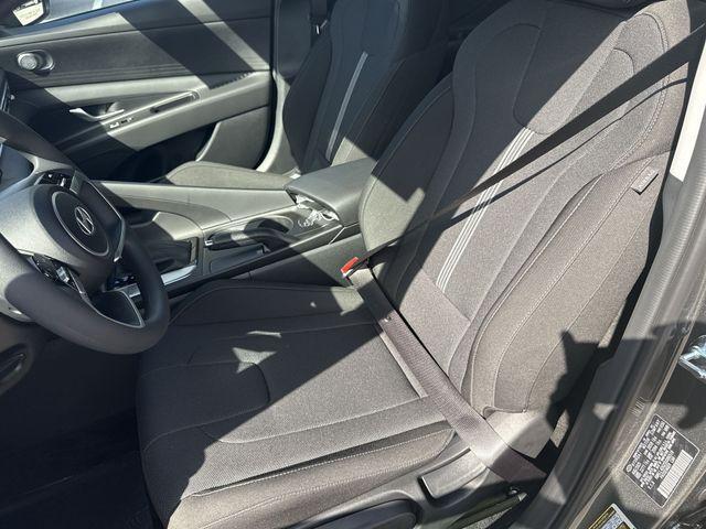 new 2025 Hyundai Elantra car, priced at $23,200