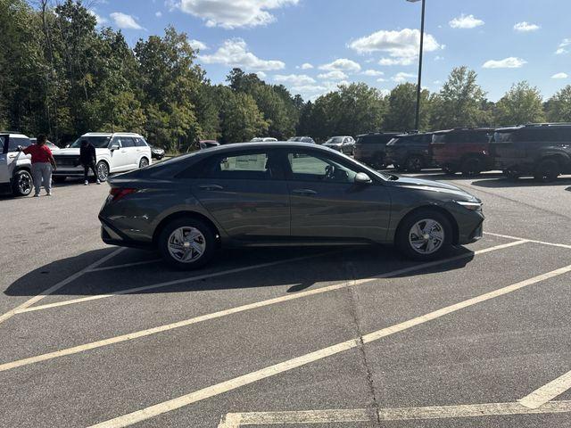 new 2025 Hyundai Elantra car, priced at $22,200