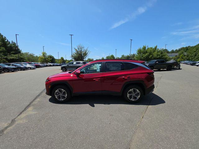 new 2025 Hyundai TUCSON Hybrid car, priced at $34,220