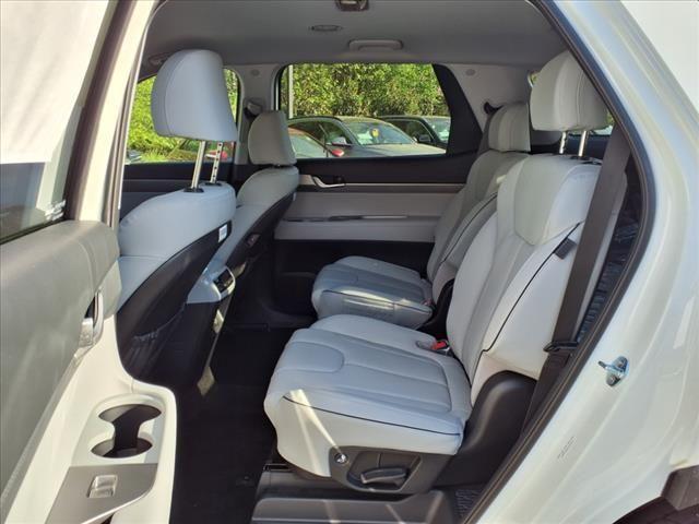 new 2025 Hyundai Palisade car, priced at $40,620