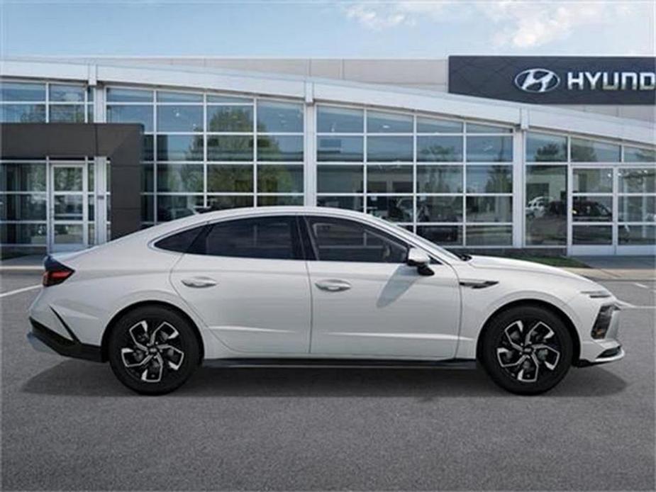 new 2025 Hyundai Sonata car, priced at $31,505