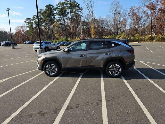 new 2026 Hyundai TUCSON Hybrid car, priced at $32,970