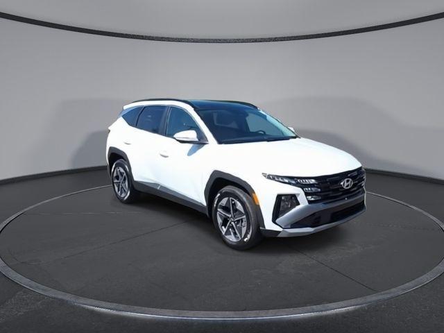 new 2025 Hyundai TUCSON Hybrid car, priced at $37,560