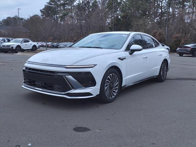 new 2024 Hyundai Sonata Hybrid car, priced at $29,954