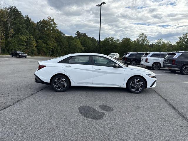 new 2025 Hyundai Elantra car, priced at $22,855