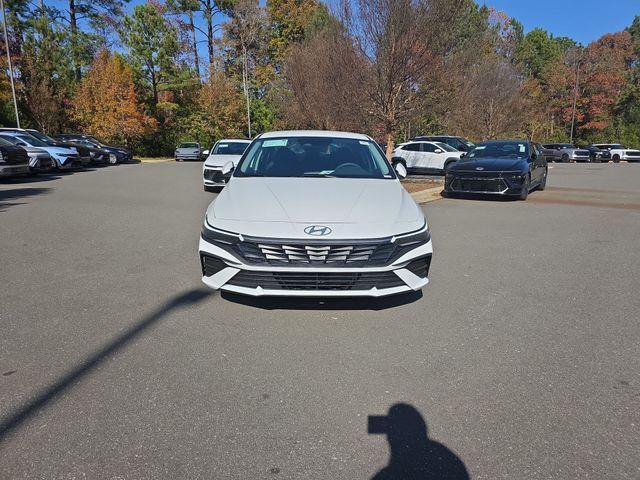 new 2026 Hyundai ELANTRA HEV car, priced at $27,085
